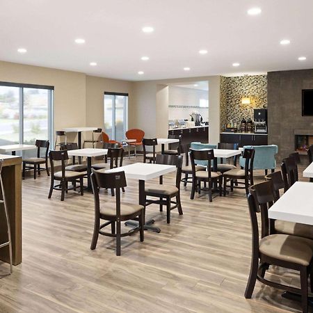 La Quinta Inn & Suites By Wyndham เวนัตชี ภายนอก รูปภาพ