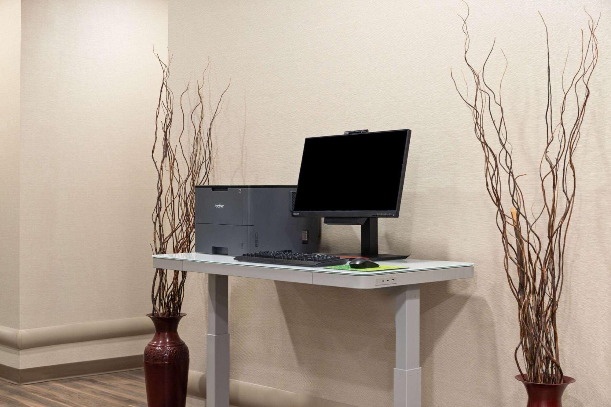 La Quinta Inn & Suites By Wyndham เวนัตชี ภายนอก รูปภาพ