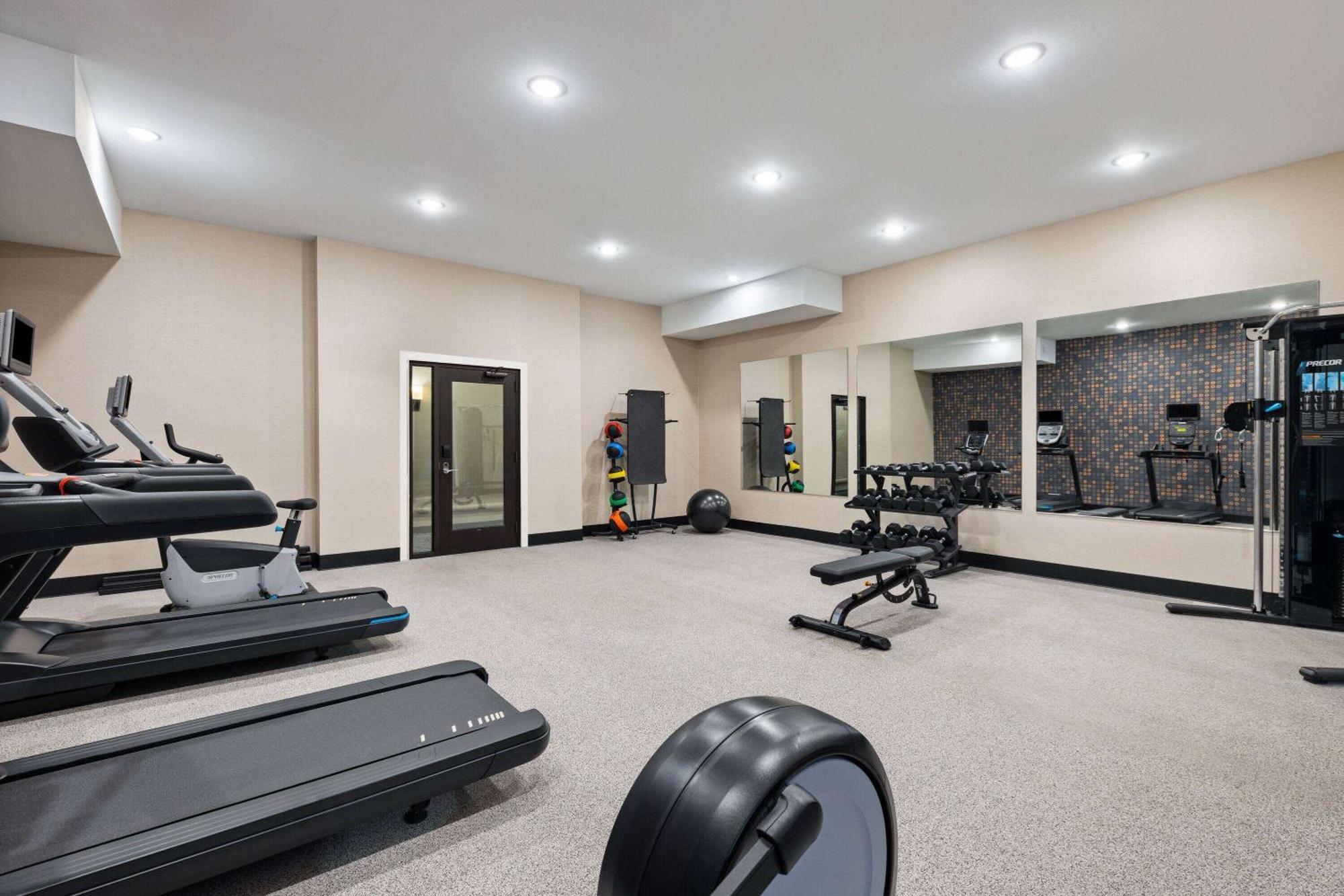 La Quinta Inn & Suites By Wyndham เวนัตชี ภายนอก รูปภาพ