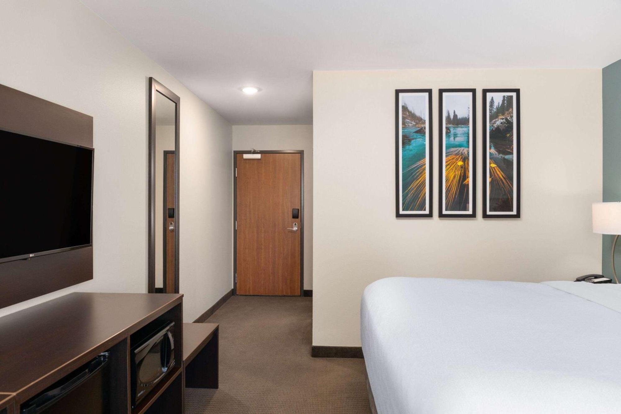 La Quinta Inn & Suites By Wyndham เวนัตชี ภายนอก รูปภาพ