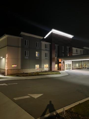 La Quinta Inn & Suites By Wyndham เวนัตชี ภายนอก รูปภาพ