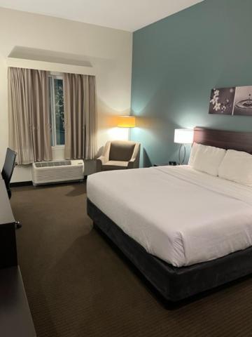 La Quinta Inn & Suites By Wyndham เวนัตชี ภายนอก รูปภาพ